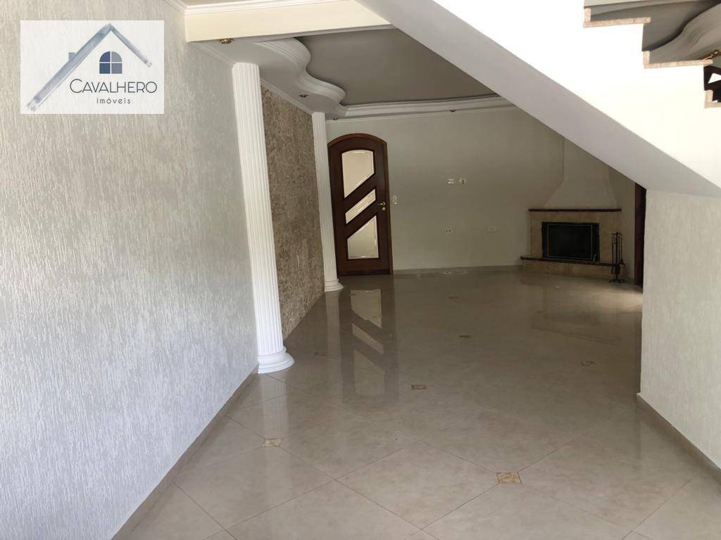 Sobrado à venda com 3 quartos, 217m² - Foto 3