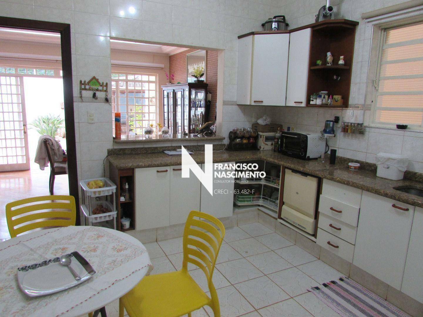 Sobrado à venda com 4 quartos, 335m² - Foto 27