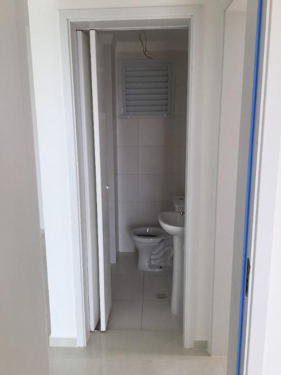 Apartamento à venda com 2 quartos, 80m² - Foto 13