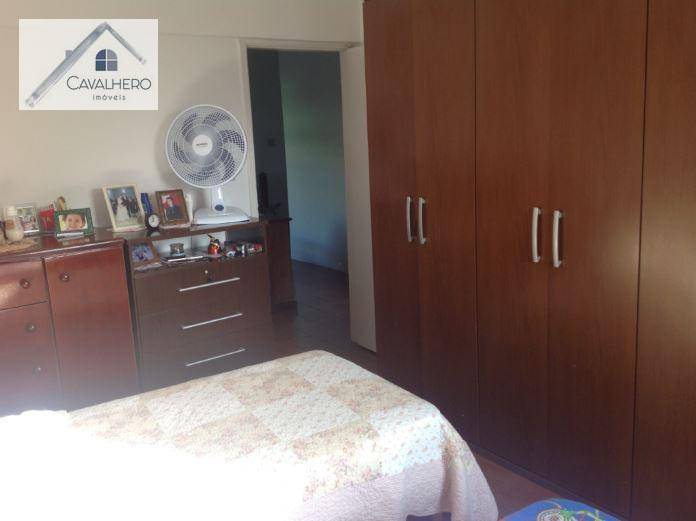 Apartamento à venda com 2 quartos, 137m² - Foto 25