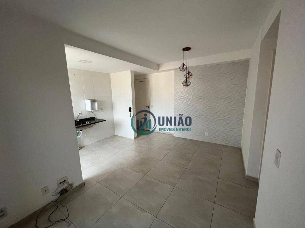 Apartamento à venda com 2 quartos, 55m² - Foto 7