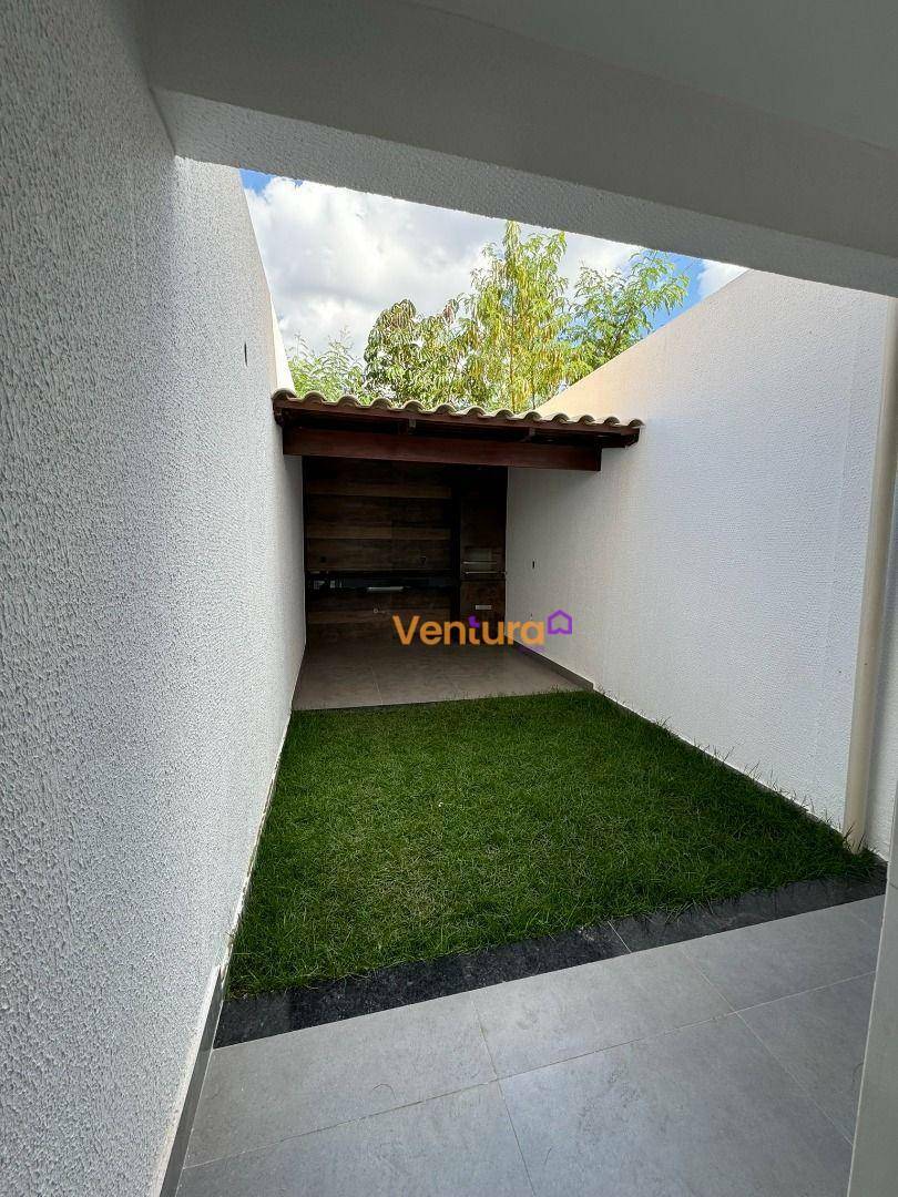 Casa à venda com 2 quartos, 99m² - Foto 4