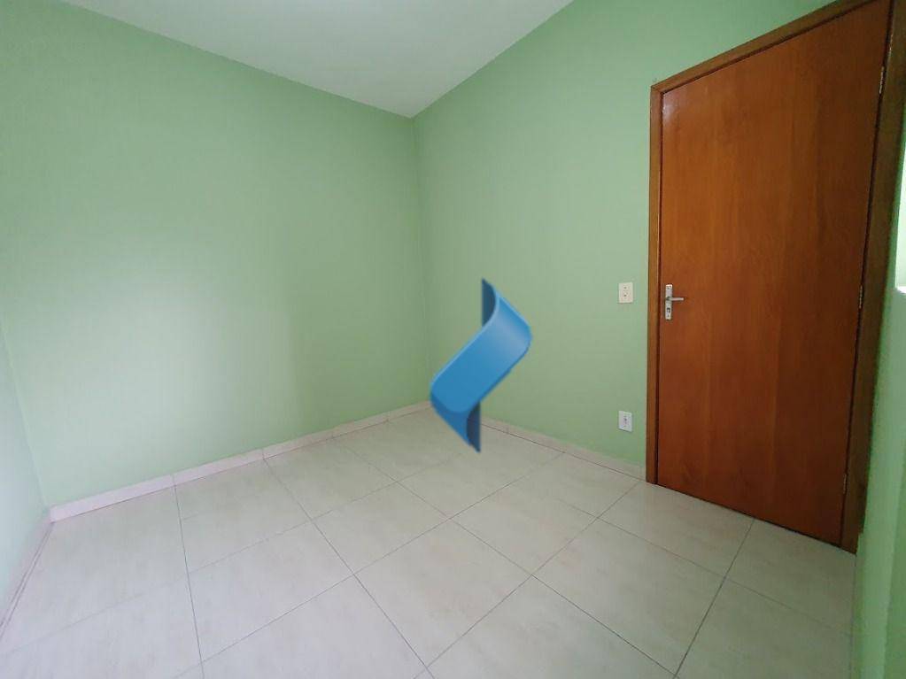 Casa para alugar com 2 quartos, 103m² - Foto 17