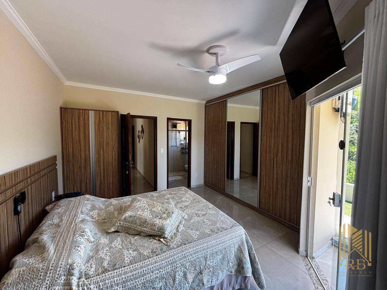 Chácara à venda com 5 quartos, 3000M2 - Foto 25