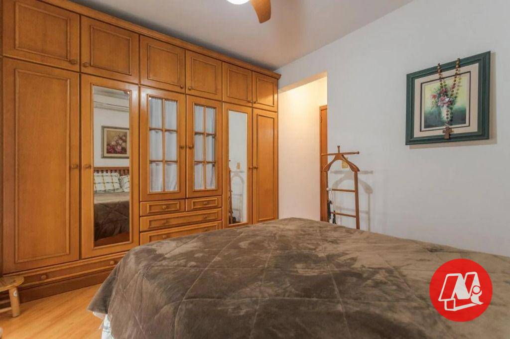 Apartamento para alugar com 3 quartos, 206m² - Foto 15