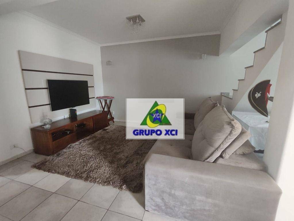 Casa à venda com 3 quartos, 240m² - Foto 13