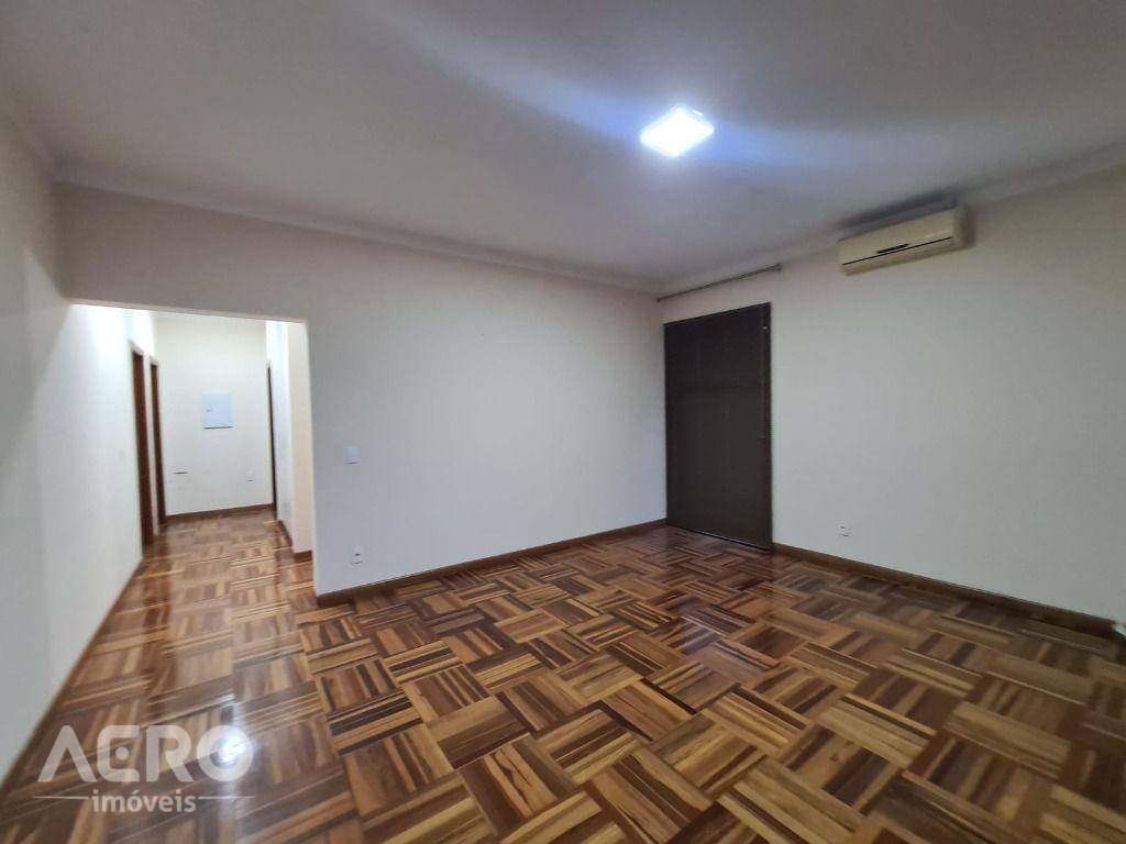 Casa de Condomínio à venda com 4 quartos, 272m² - Foto 11