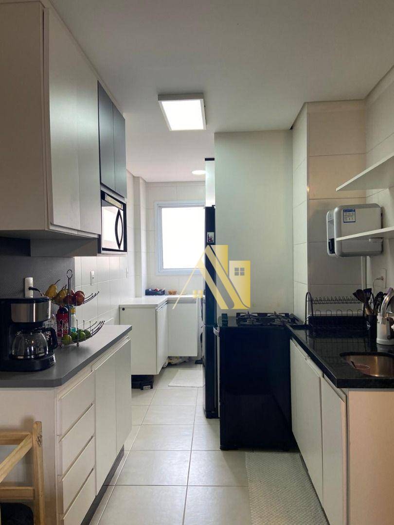 Apartamento à venda com 2 quartos, 56m² - Foto 7