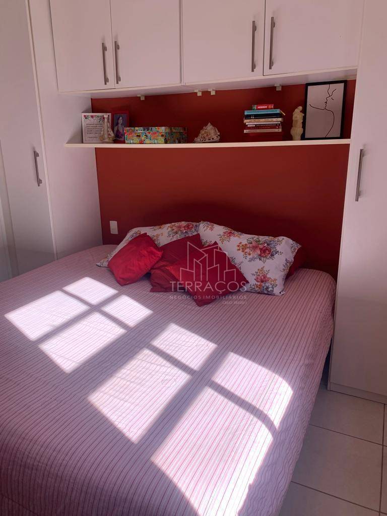 Casa à venda com 3 quartos, 104m² - Foto 11