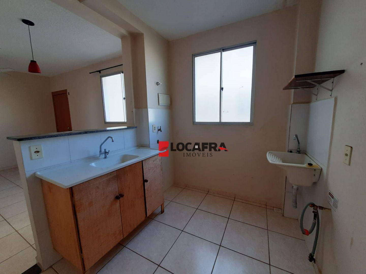 Apartamento à venda com 2 quartos, 45m² - Foto 3