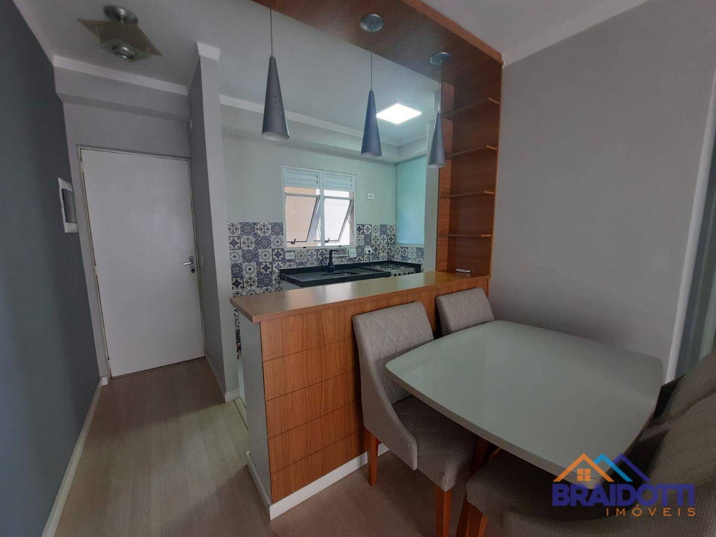 Apartamento à venda com 2 quartos, 56m² - Foto 2