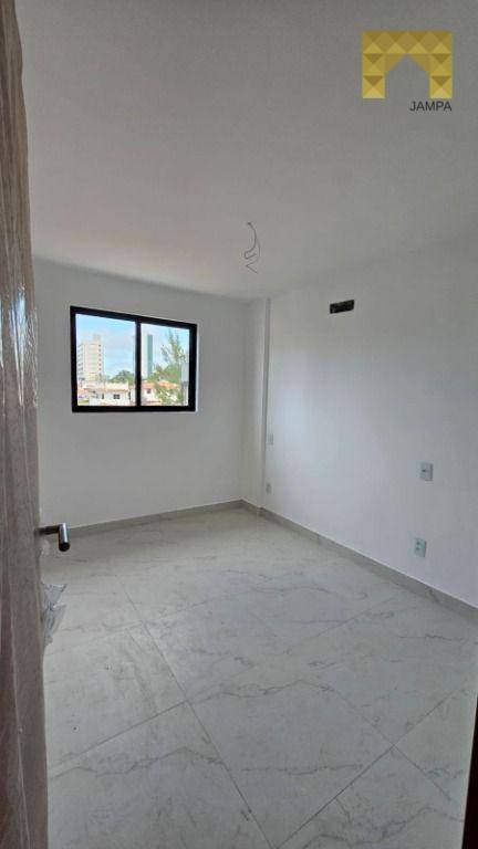 Apartamento à venda com 3 quartos, 70m² - Foto 4