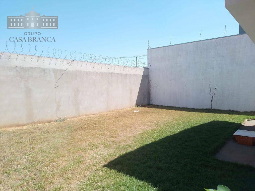 Casa à venda e aluguel com 2 quartos, 66m² - Foto 5