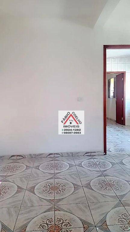 Sobrado à venda com 2 quartos, 200m² - Foto 13