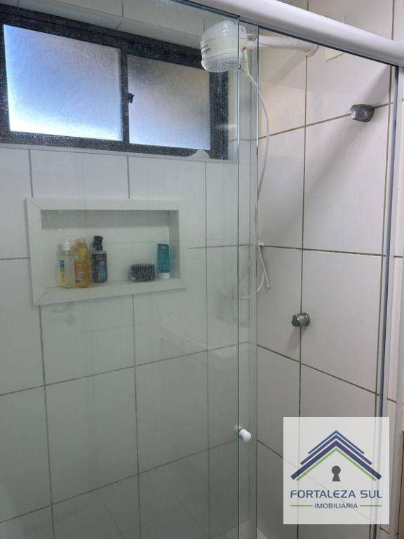 Apartamento à venda com 2 quartos, 65m² - Foto 12