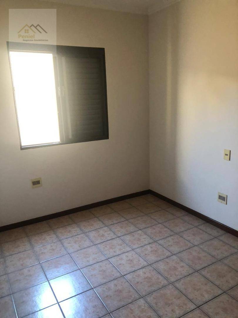 Apartamento à venda com 3 quartos, 84m² - Foto 10