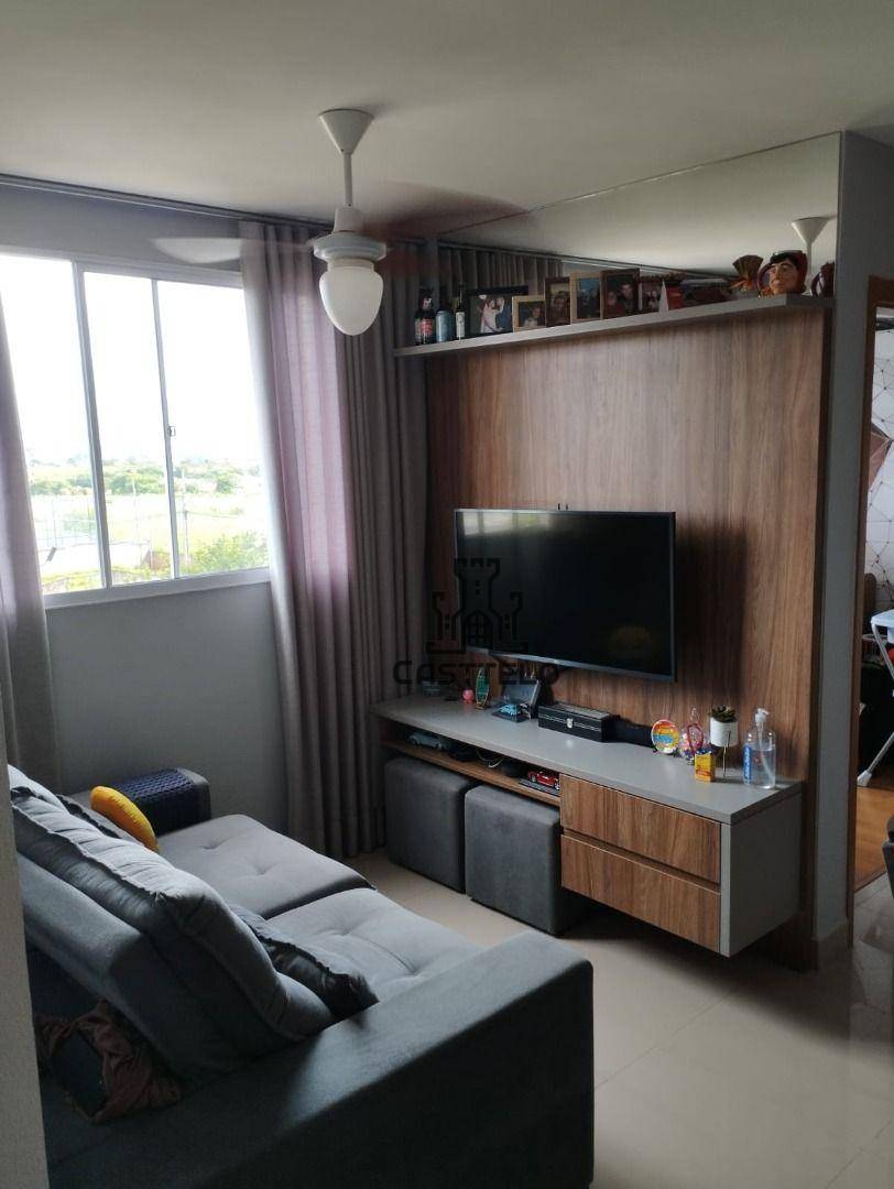 Apartamento à venda com 2 quartos, 45m² - Foto 2