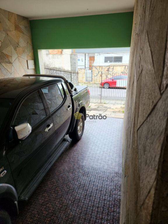 Casa para alugar com 3 quartos, 224m² - Foto 18