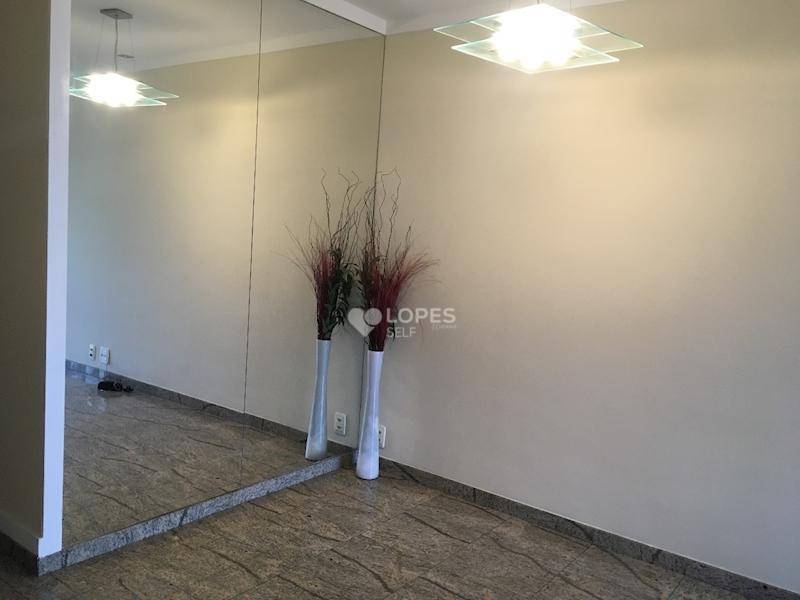 Apartamento à venda com 2 quartos, 67m² - Foto 4