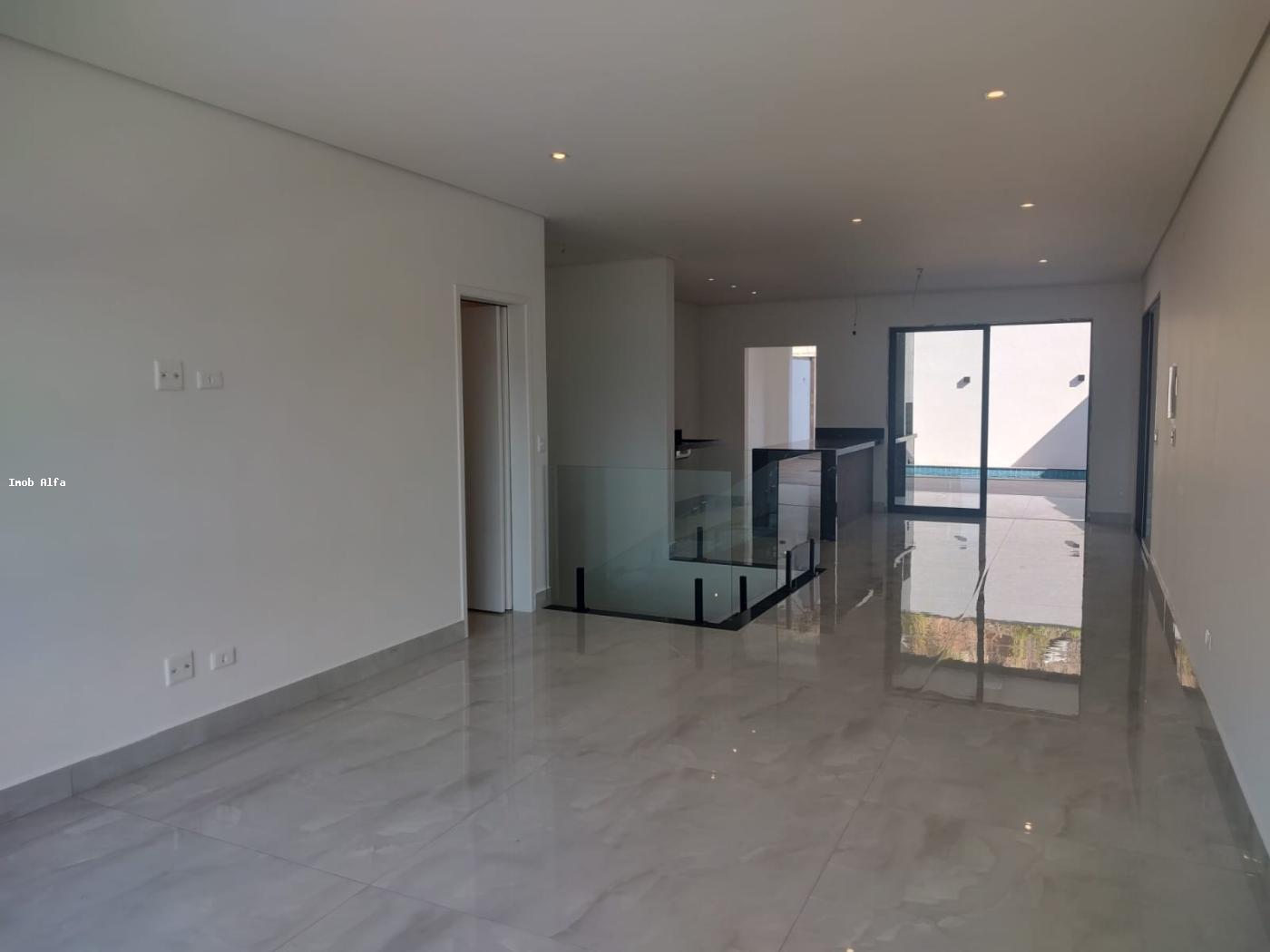 Casa de Condomínio à venda com 3 quartos, 227m² - Foto 17