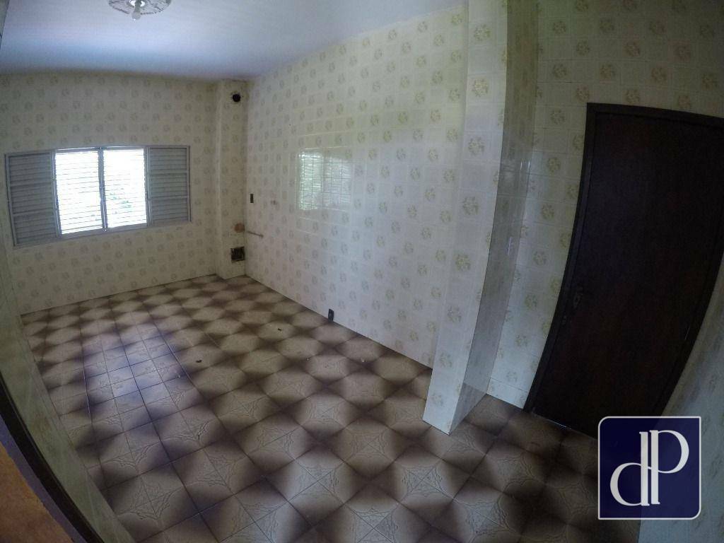 Sobrado à venda com 8 quartos, 468m² - Foto 25