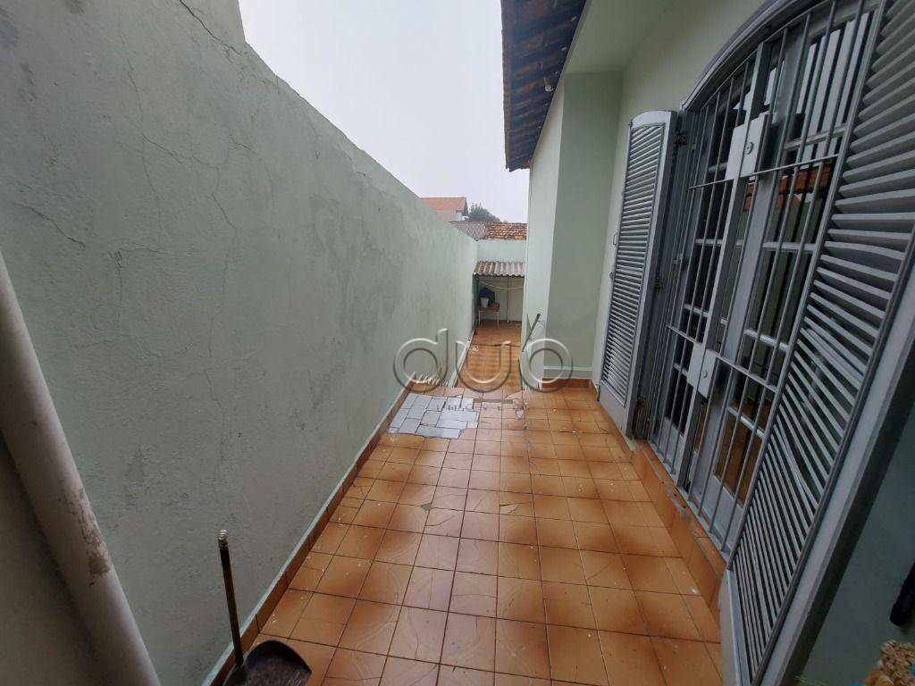 Casa à venda com 3 quartos, 162m² - Foto 25