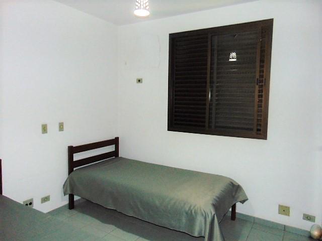 Apartamento à venda com 3 quartos, 130m² - Foto 18