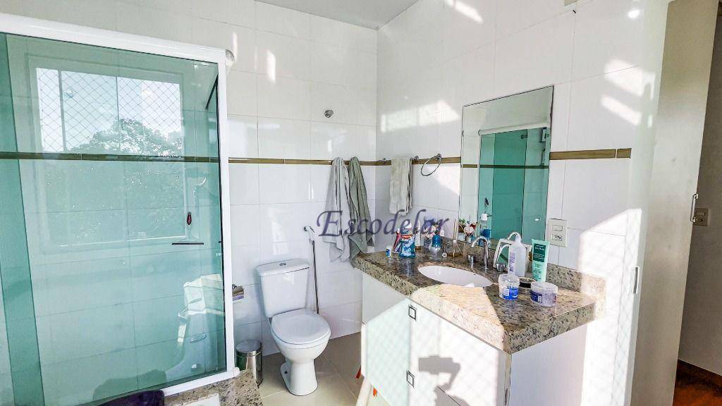 Casa de Condomínio à venda com 4 quartos, 400m² - Foto 15