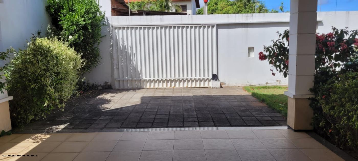 Casa para alugar com 3 quartos, 300m² - Foto 2