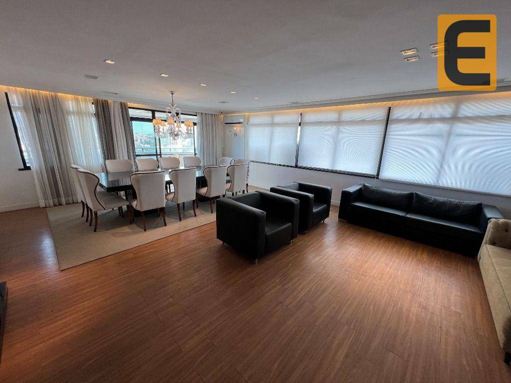 Apartamento à venda com 3 quartos, 221m² - Foto 3