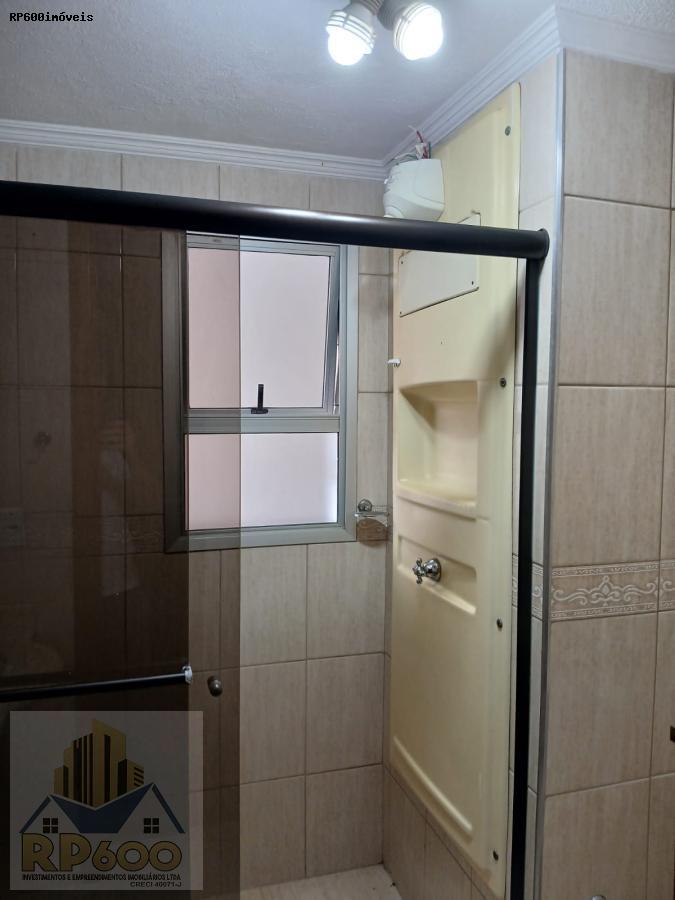 Apartamento para alugar com 2 quartos, 73m² - Foto 5