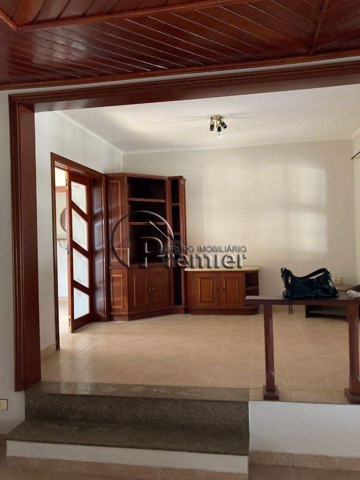 Casa à venda e aluguel com 3 quartos, 262m² - Foto 17