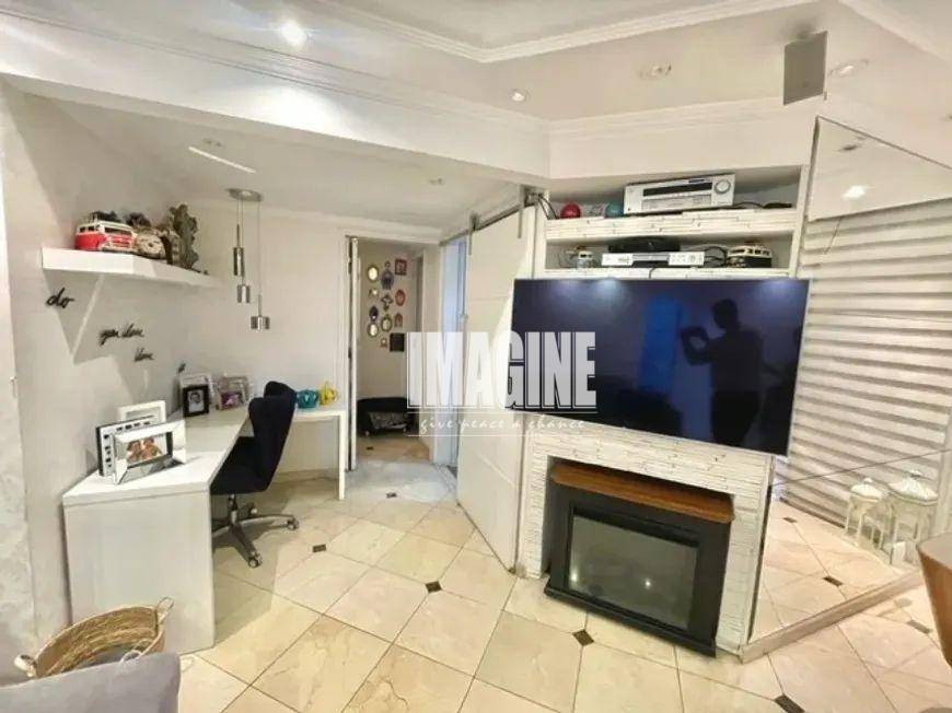 Apartamento à venda com 3 quartos, 99m² - Foto 2