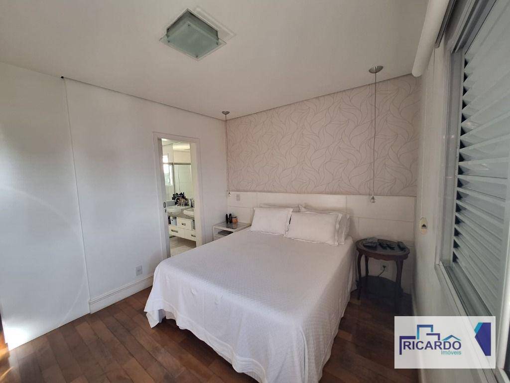 Apartamento à venda com 4 quartos, 180m² - Foto 20