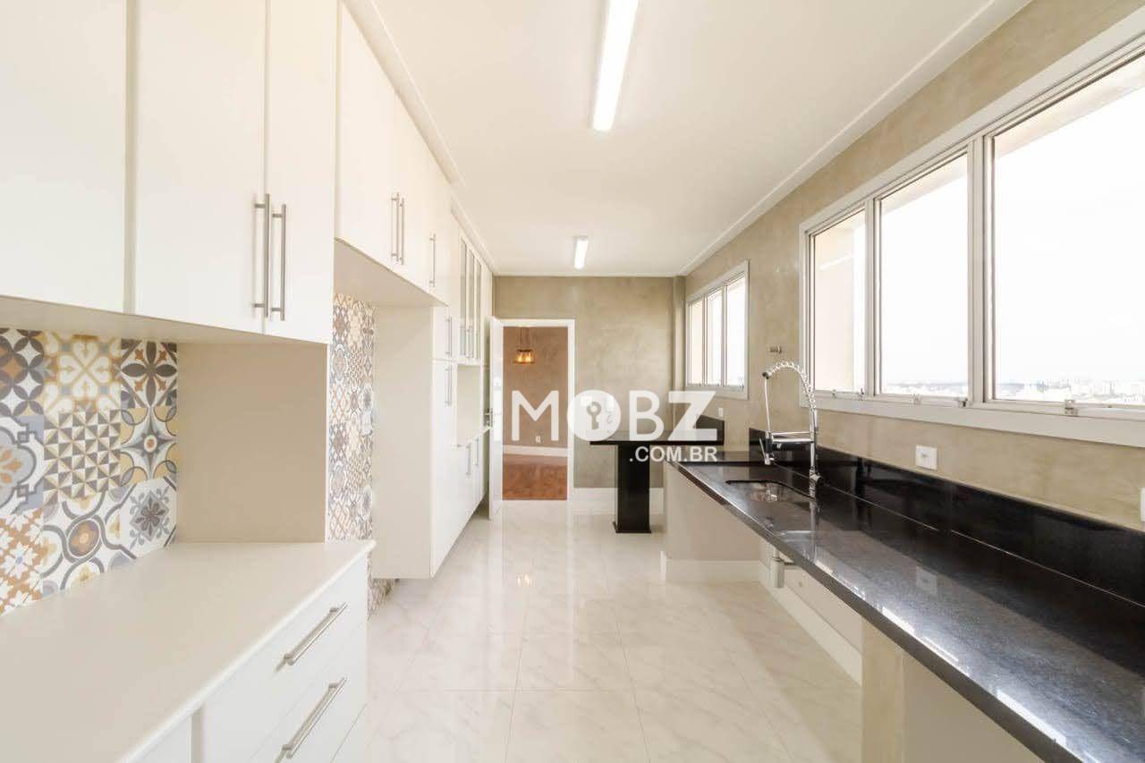 Apartamento à venda com 4 quartos, 221m² - Foto 48