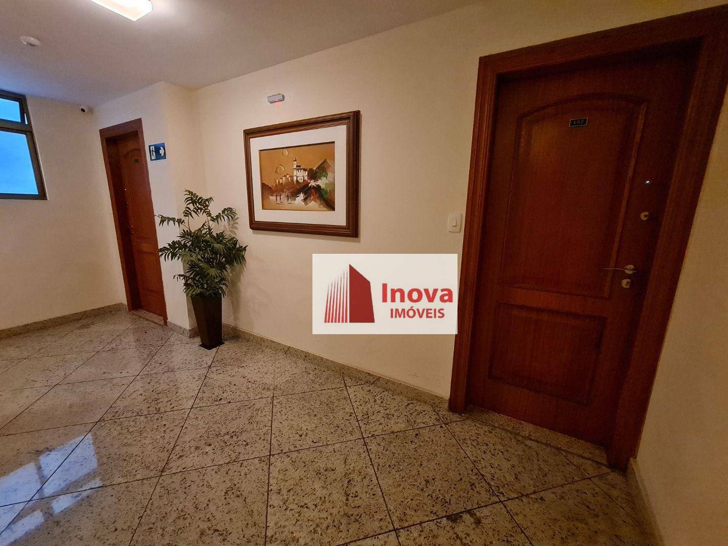 Apartamento à venda com 4 quartos, 160m² - Foto 4