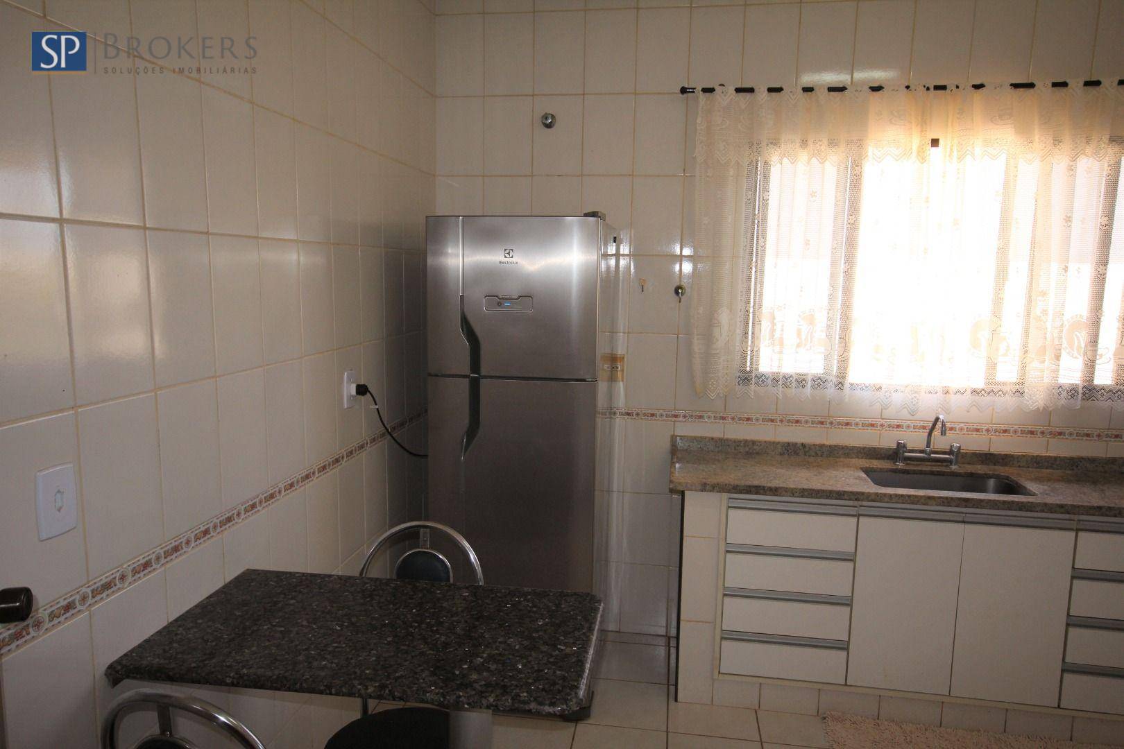 Chácara à venda com 4 quartos, 300m² - Foto 25