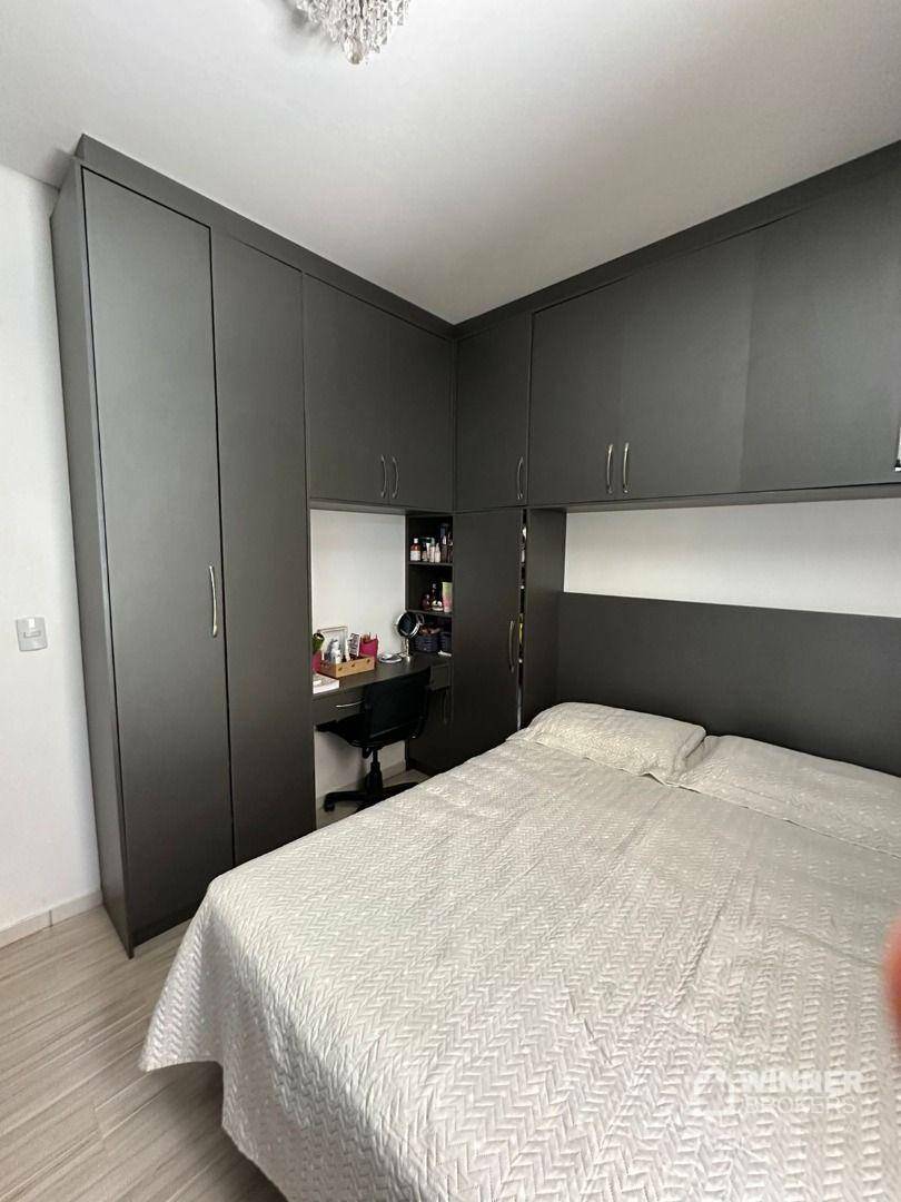 Casa à venda com 2 quartos, 50m² - Foto 10