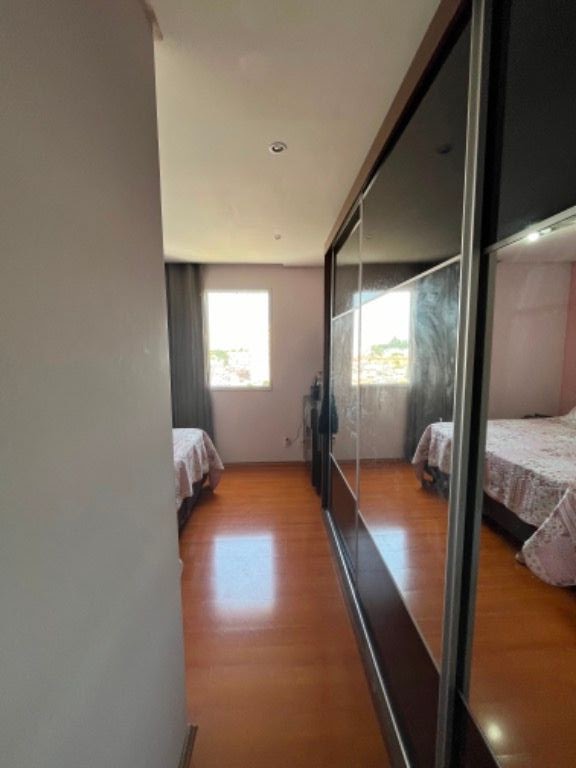 Apartamento à venda com 4 quartos, 114m² - Foto 28