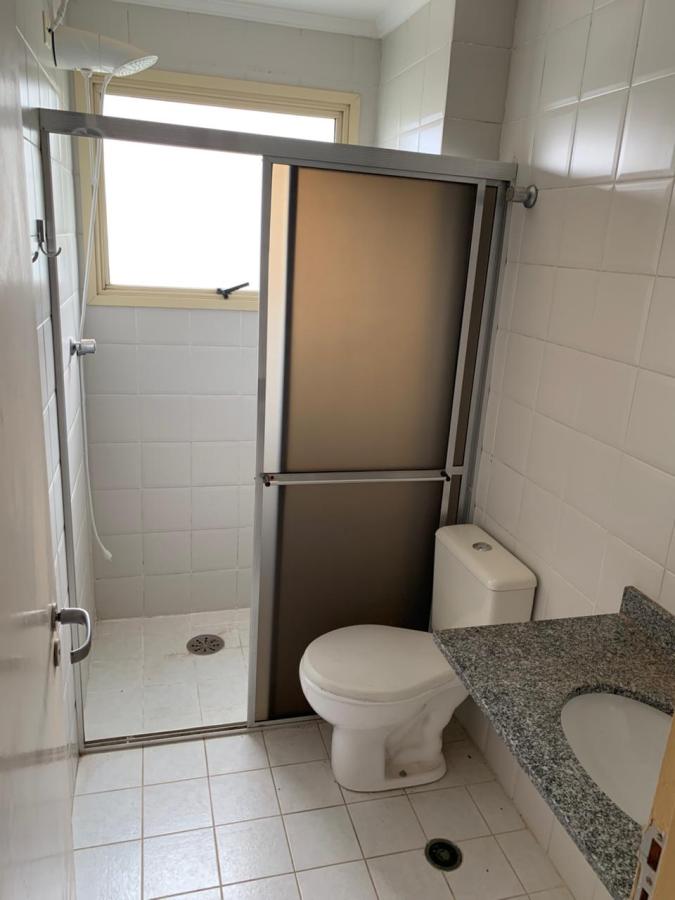 Apartamento para alugar com 4 quartos, 133m² - Foto 11