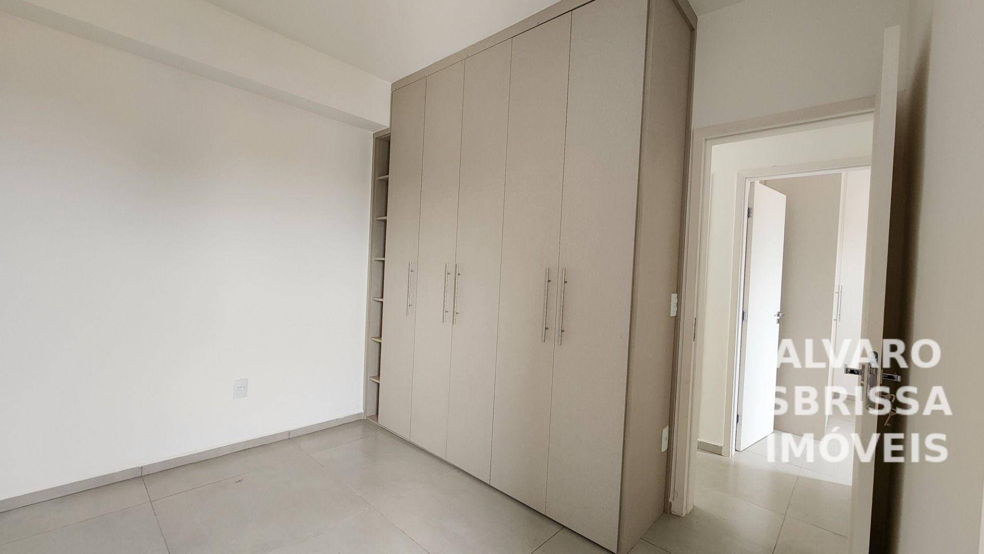 Apartamento para alugar com 3 quartos, 74m² - Foto 8