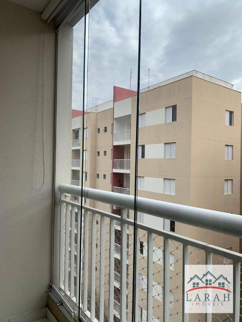 Apartamento à venda com 3 quartos, 70m² - Foto 4