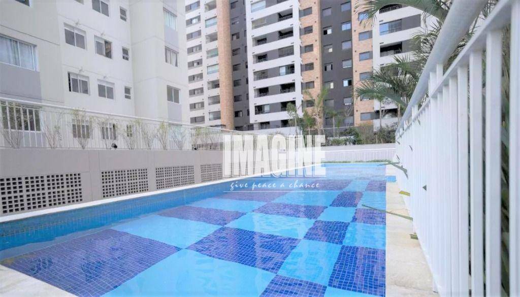 Apartamento à venda com 2 quartos, 60m² - Foto 20