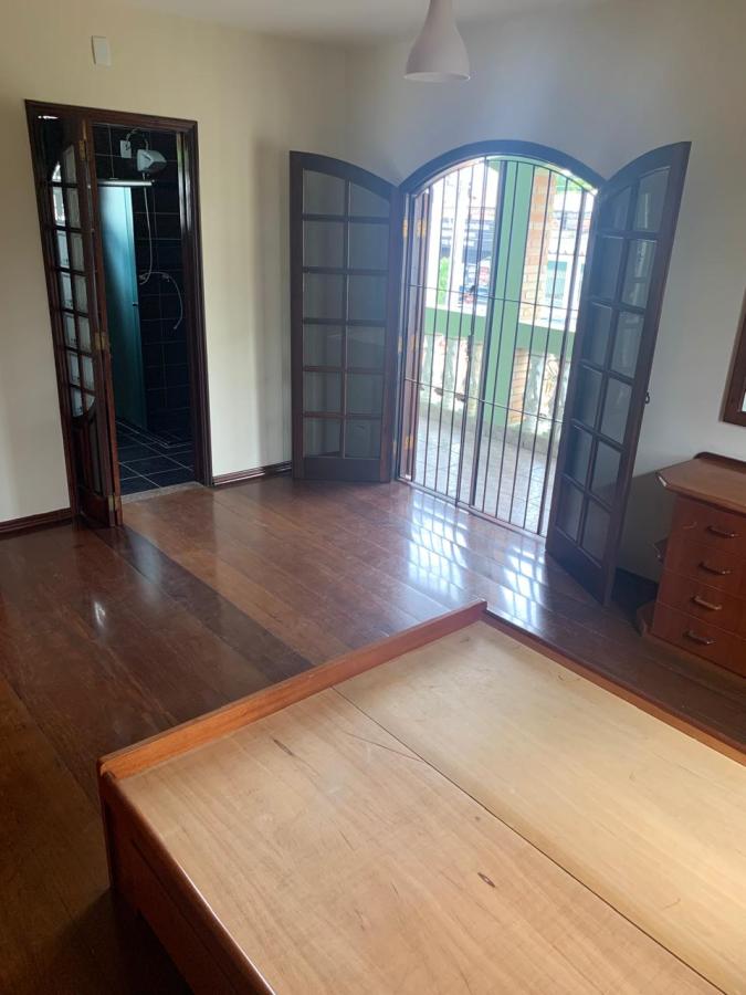 Casa para alugar com 3 quartos, 250m² - Foto 19