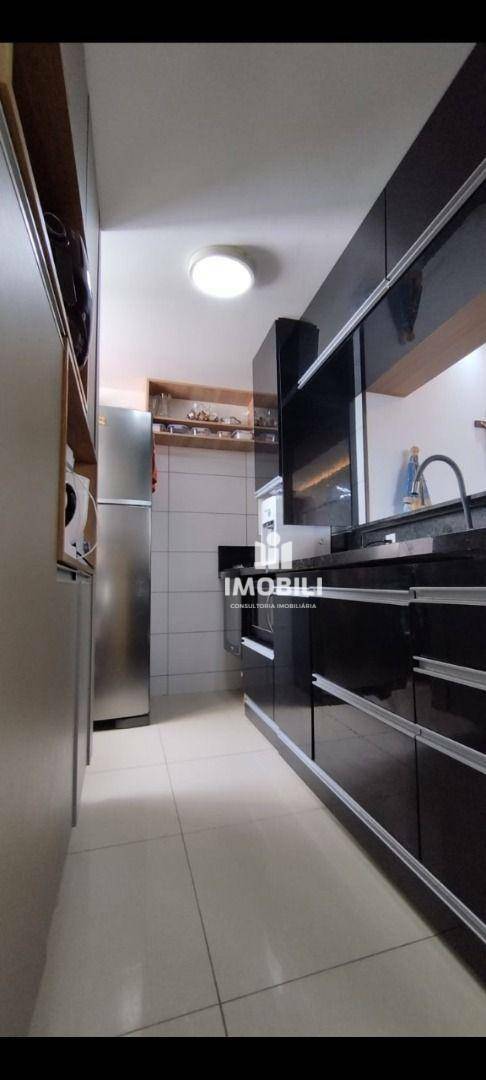 Apartamento à venda com 2 quartos, 53m² - Foto 12