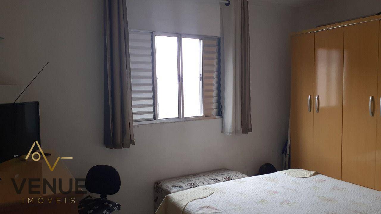 Apartamento à venda com 2 quartos, 62m² - Foto 11