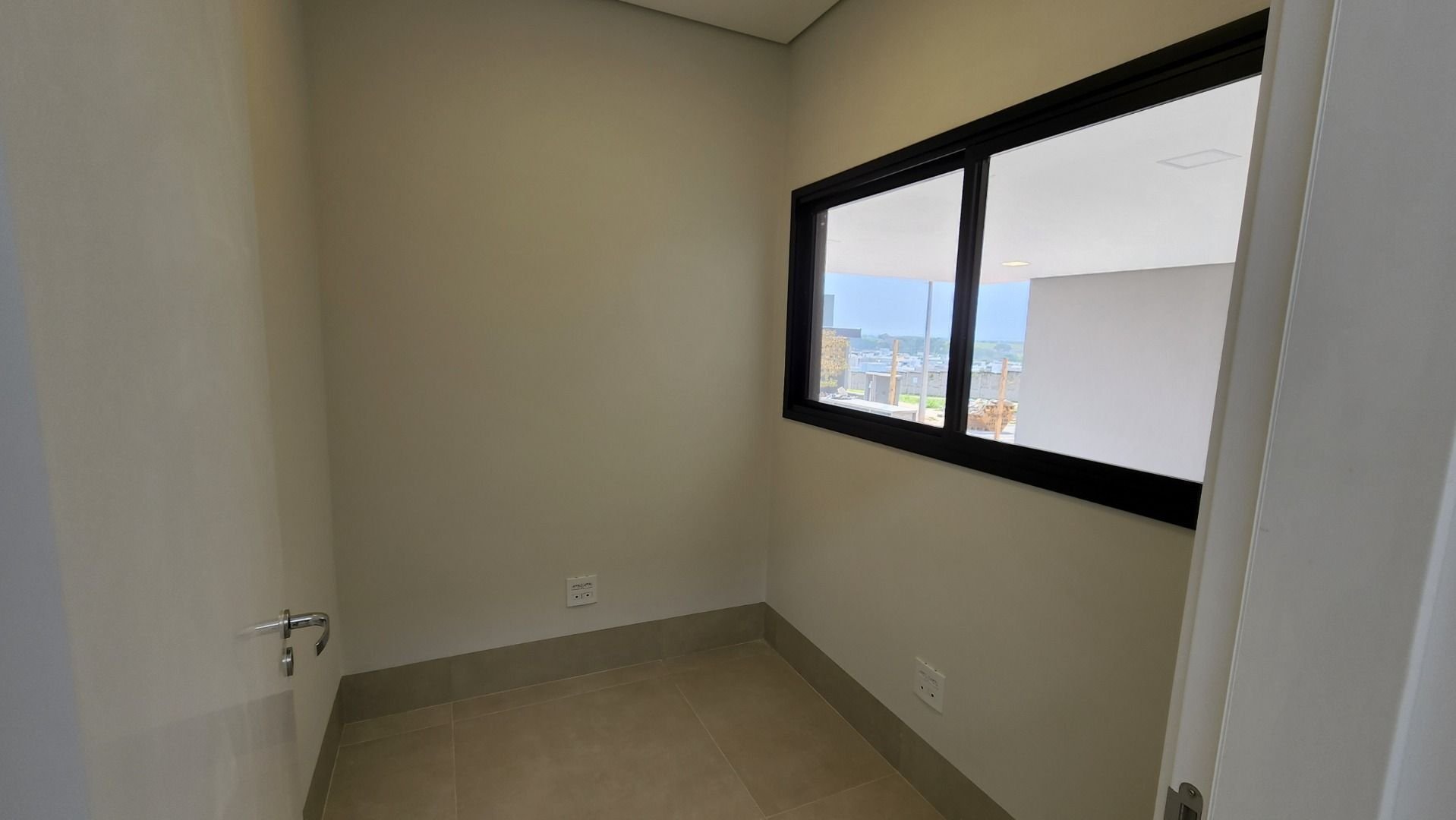 Casa de Condomínio à venda com 3 quartos, 186m² - Foto 4