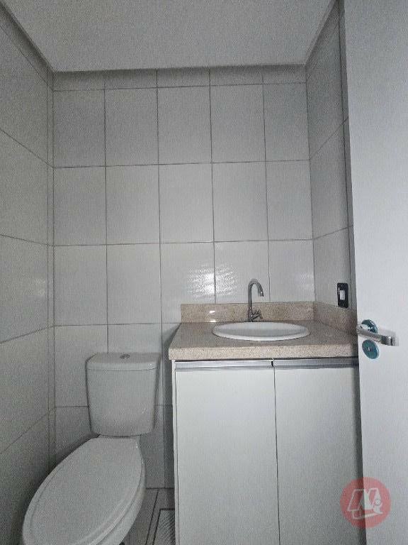 Apartamento para alugar com 3 quartos, 74m² - Foto 7