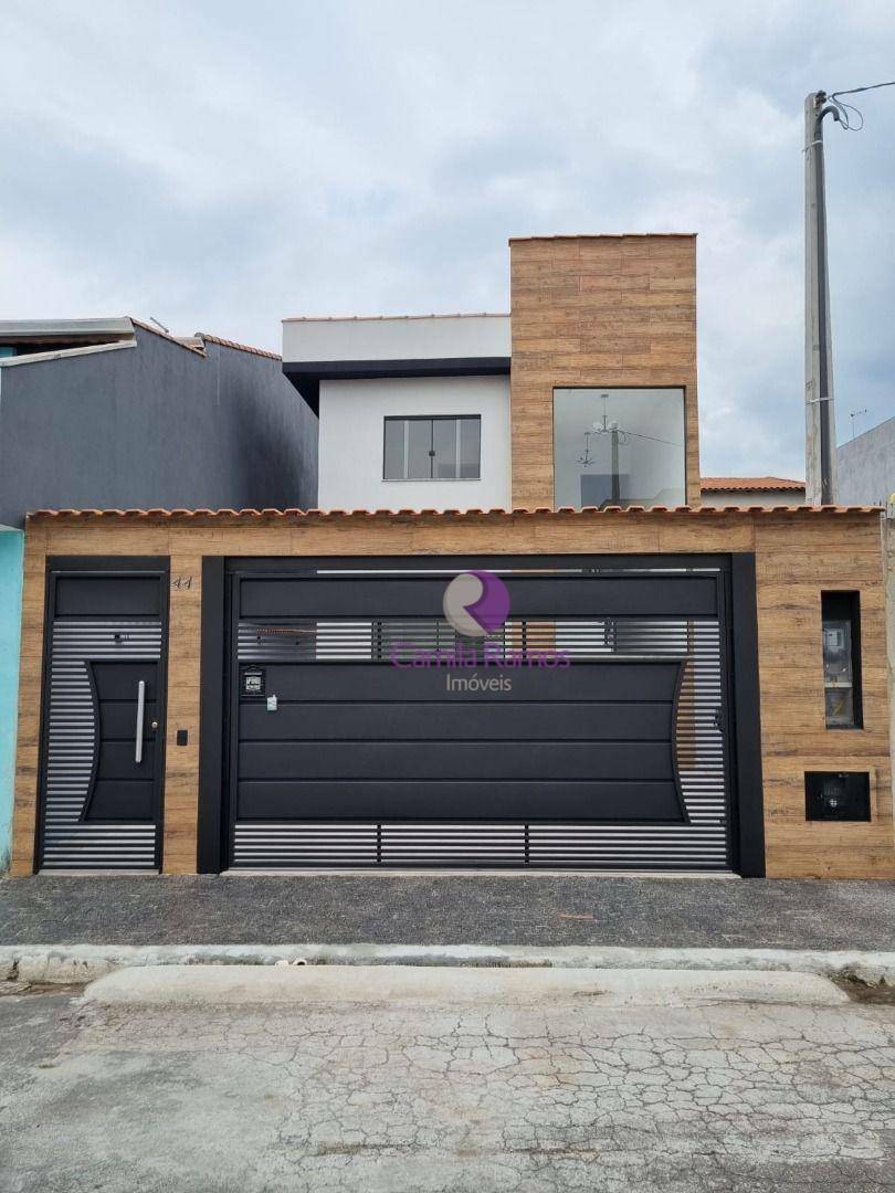 Sobrado à venda com 3 quartos, 120m² - Foto 1