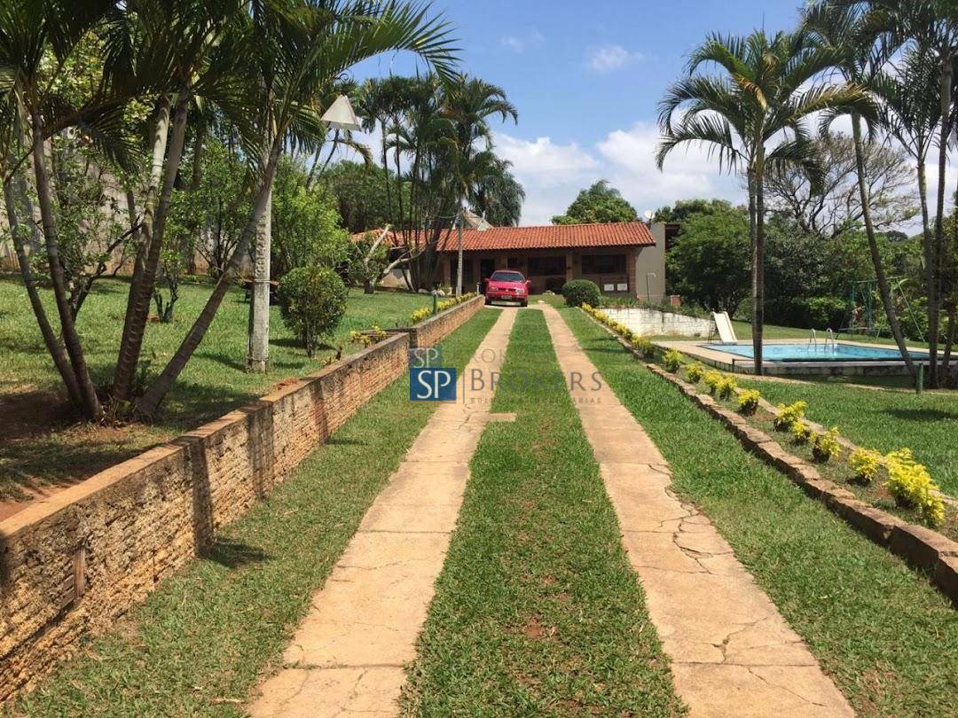 Chácara à venda com 5 quartos, 350m² - Foto 15